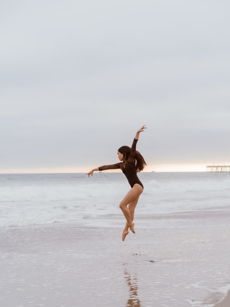 dancer dance photoshoot beach session
